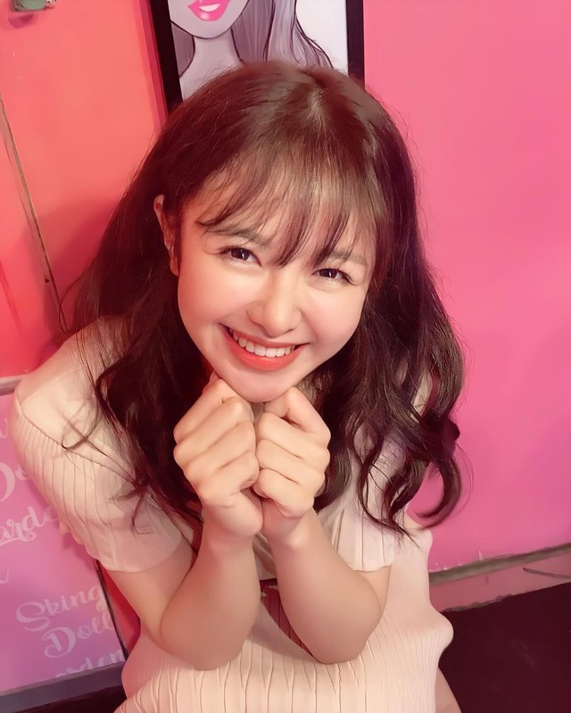 Ngắm nhan sắc Rio Kuriyama, mỹ nữ 18+ nhỏ nhắn ngực khủng